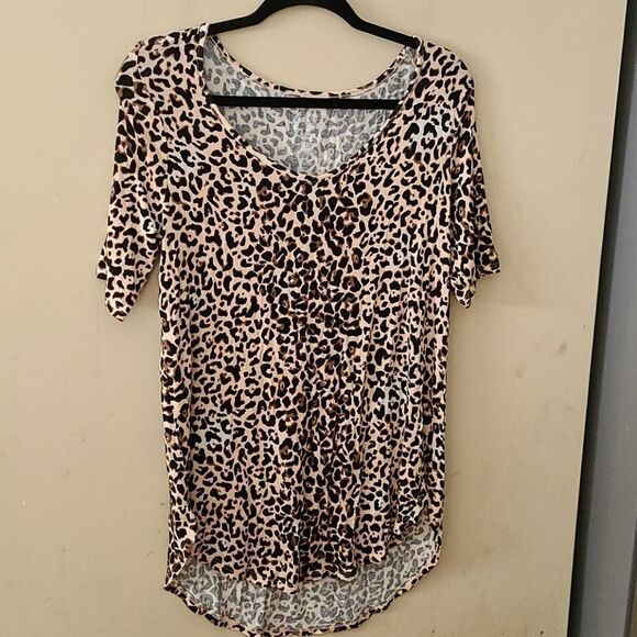 Maurice's tee top  - Picture 1 of 3